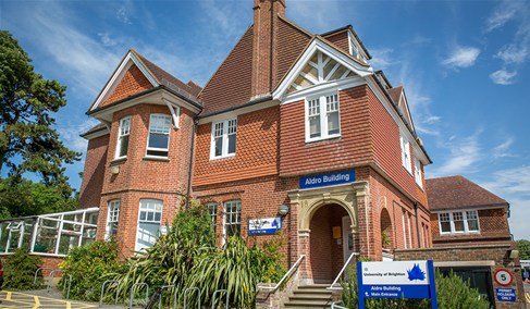 Eastbourne/布莱顿大学伊斯特本校区